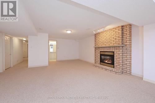 27 - 7 Belair Place, New Tecumseth, ON - Indoor With Fireplace