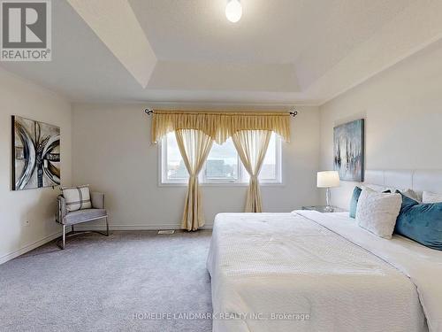 51 Gould Crescent, New Tecumseth, ON - Indoor Photo Showing Bedroom