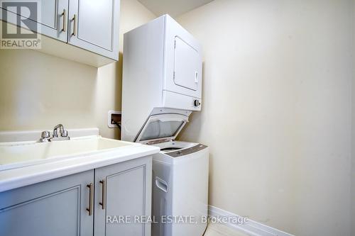 85 Albert Newell Drive, Markham, ON - Indoor Photo Showing Laundry Room