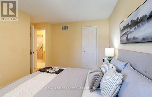 321 Balsam Street, Collingwood, ON - Indoor Photo Showing Bedroom