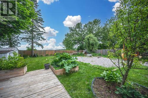 1556 Flos Rd 4 W, Springwater, ON - Outdoor With Backyard