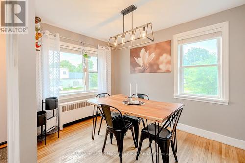 1556 Flos Rd 4 W, Springwater, ON - Indoor Photo Showing Dining Room