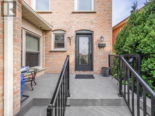 245 Kingsbridge Gardens, Mississauga, ON - Outdoor With Exterior