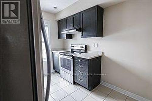 12 Soldier Street N, Brampton, ON - Indoor Photo Showing Kitchen