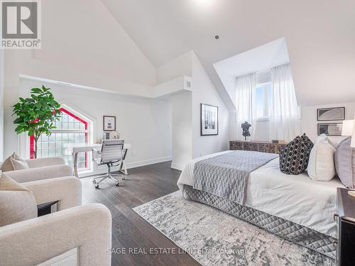 102 - 1183 Dufferin Street, Toronto, ON - Indoor Photo Showing Bedroom