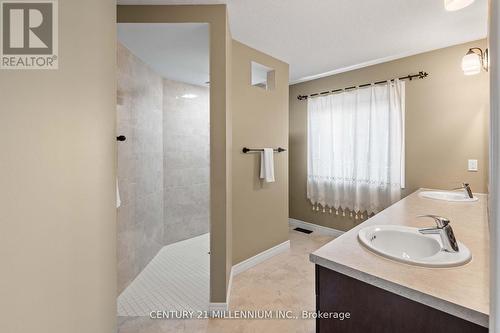 7 Stuckey Lane, East Luther Grand Valley, ON - Indoor Photo Showing Bathroom