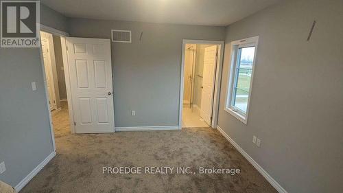 4 Oat Lane, Kitchener, ON - Indoor Photo Showing Other Room