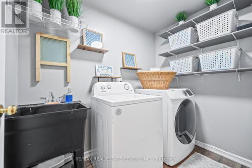 43 Marcy Crescent, Cambridge, ON - Indoor Photo Showing Laundry Room