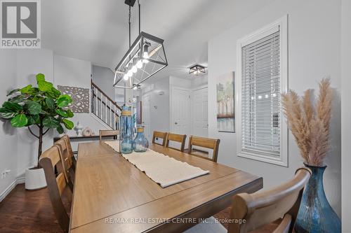 43 Marcy Crescent, Cambridge, ON - Indoor Photo Showing Dining Room