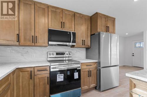 110 4Th Street E, Langham, SK - Indoor Photo Showing Kitchen