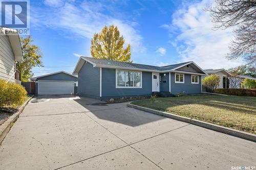 110 4Th Street E, Langham, SK - Outdoor