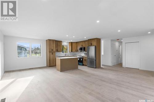 110 4Th Street E, Langham, SK - Indoor Photo Showing Kitchen