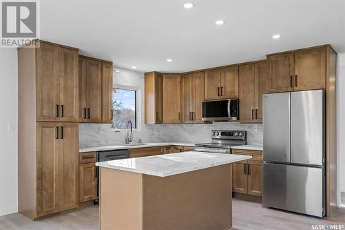 110 4Th Street E, Langham, SK - Indoor Photo Showing Kitchen