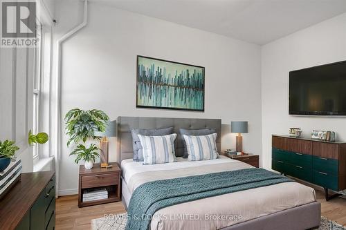 266 Wolfe Street, Peterborough (Downtown), ON - Indoor Photo Showing Bedroom