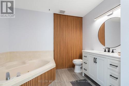 2 - 308 Conway Drive, London, ON - Indoor Photo Showing Bathroom