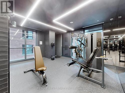 3106 - 321 King Street W, Toronto, ON - Indoor Photo Showing Gym Room