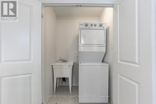 34 Sissons Way, Markham, ON - Indoor Photo Showing Laundry Room