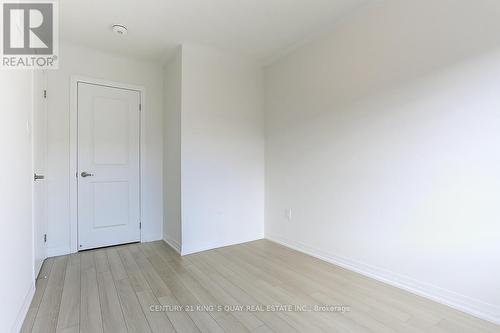 34 Sissons Way, Markham, ON - Indoor Photo Showing Other Room