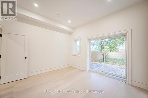 16 Mulberry Crescent, Toronto, ON - Indoor Photo Showing Other Room