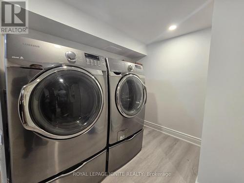 30 Hodgson Road, Bradford West Gwillimbury, ON - Indoor Photo Showing Laundry Room