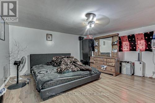 685715 Highway 2 Road, Woodstock, ON - Indoor Photo Showing Bedroom