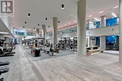 1909 - 1000 Portage Parkway, Vaughan, ON - Indoor Photo Showing Gym Room