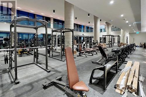 1909 - 1000 Portage Parkway, Vaughan, ON - Indoor Photo Showing Gym Room