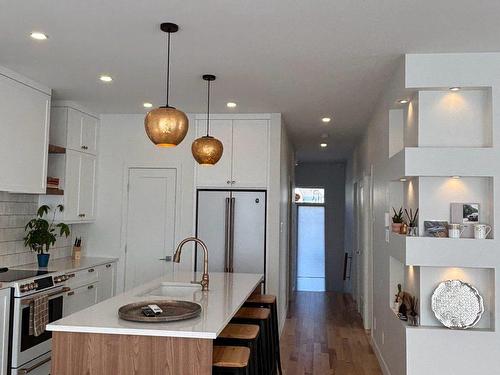 Cuisine - 1520 Rue Nautilus, Waterloo, QC - Indoor Photo Showing Kitchen With Upgraded Kitchen