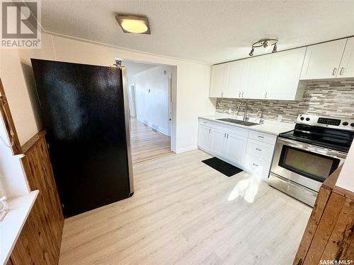 2131 Mcara Street, Regina, SK - Indoor Photo Showing Kitchen