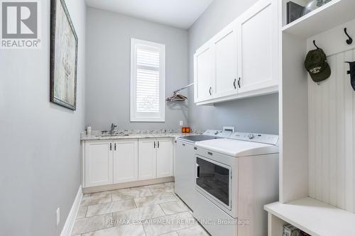 17 Mcdonald Court, Hamilton, ON - Indoor Photo Showing Laundry Room