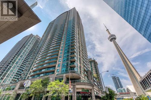 508 - 30 Grand Trunk Crescent, Toronto, ON - Outdoor With Balcony With Facade