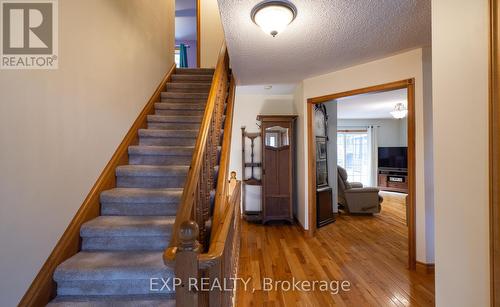 372 Lakewood Drive, Midland, ON - Indoor Photo Showing Other Room