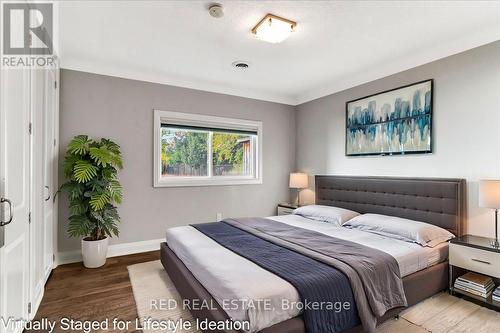 88 Cook Street, Barrie, ON - Indoor Photo Showing Bedroom