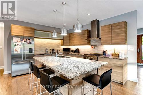 88 Cook Street, Barrie, ON - Indoor Photo Showing Kitchen With Upgraded Kitchen