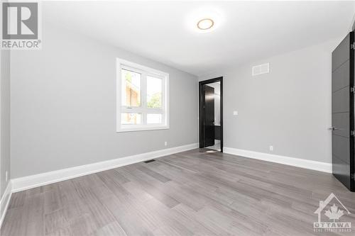 224 Roger Road, Ottawa, ON - Indoor Photo Showing Other Room