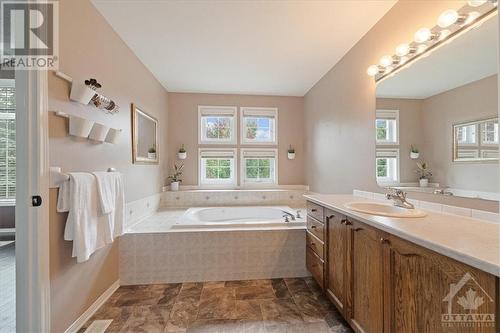 2088 Ricardo Street, Ottawa, ON - Indoor Photo Showing Bathroom