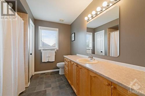 2088 Ricardo Street, Ottawa, ON - Indoor Photo Showing Bathroom