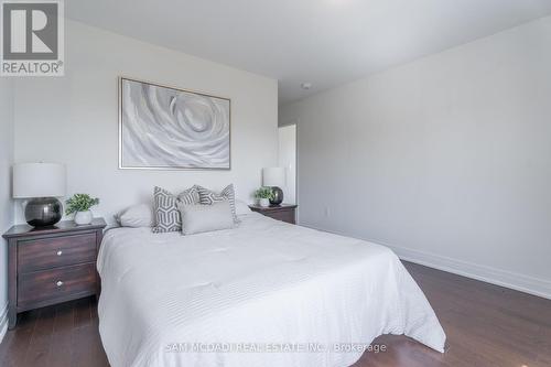 2110 Royal Gala Circle, Mississauga, ON - Indoor Photo Showing Bedroom