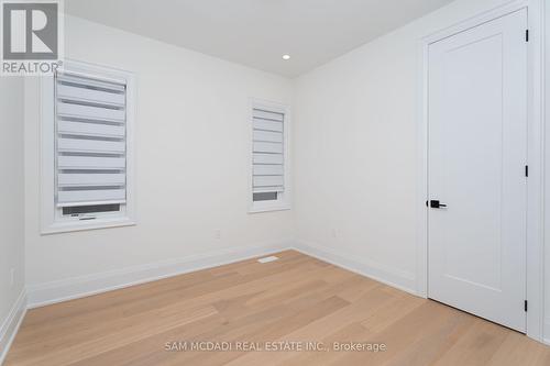 2B Iroquois Avenue, Mississauga, ON - Indoor Photo Showing Other Room