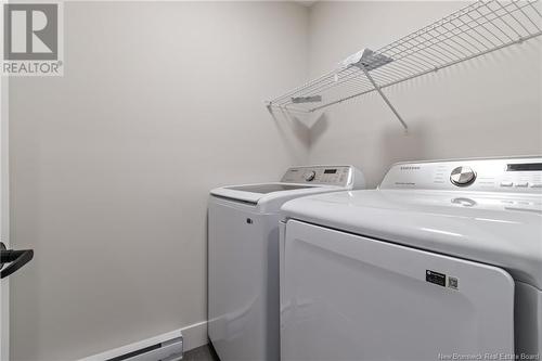 201 Ernest, Dieppe, NB - Indoor Photo Showing Laundry Room