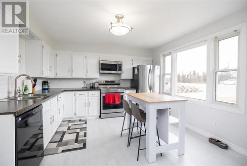 2200 London Line, Sarnia, ON - Indoor Photo Showing Kitchen With Double Sink