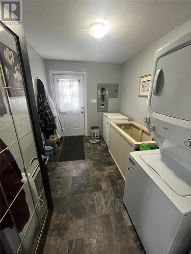 6 Juniper  - Hydro Station Road, Springdale, NL - Indoor Photo Showing Laundry Room