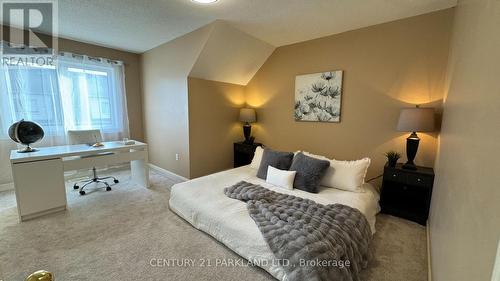 7 Torr Lane, Ajax, ON - Indoor Photo Showing Other Room