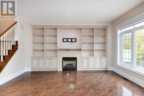 159 Towngate Drive, Vaughan, ON - Indoor With Fireplace