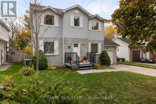 1001 Vance Crescent, Innisfil, ON - Outdoor With Facade