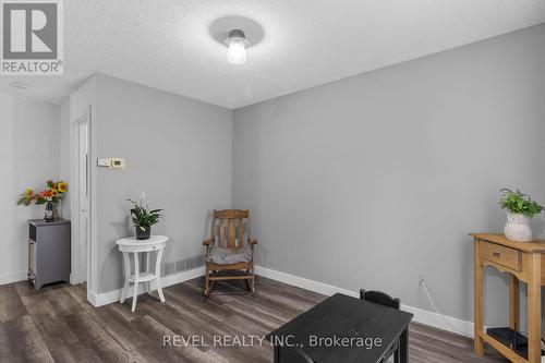 1001 Vance Crescent, Innisfil, ON - Indoor Photo Showing Other Room