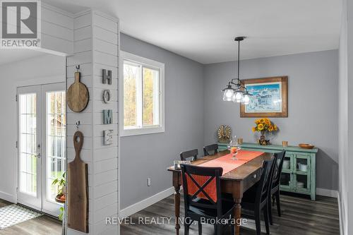 1001 Vance Crescent, Innisfil, ON - Indoor Photo Showing Dining Room