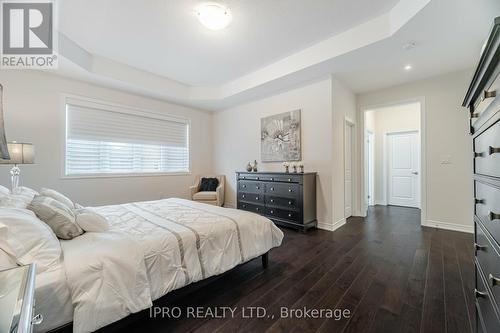 25 Alistair Crescent, Vaughan, ON - Indoor Photo Showing Bedroom