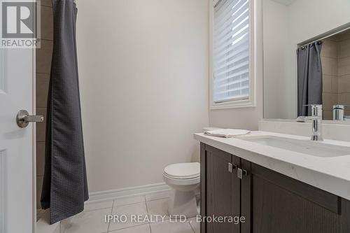 25 Alistair Crescent, Vaughan, ON - Indoor Photo Showing Bathroom