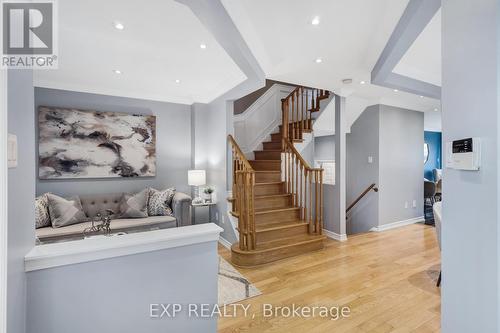 2861 Westbury Court, Mississauga, ON - Indoor